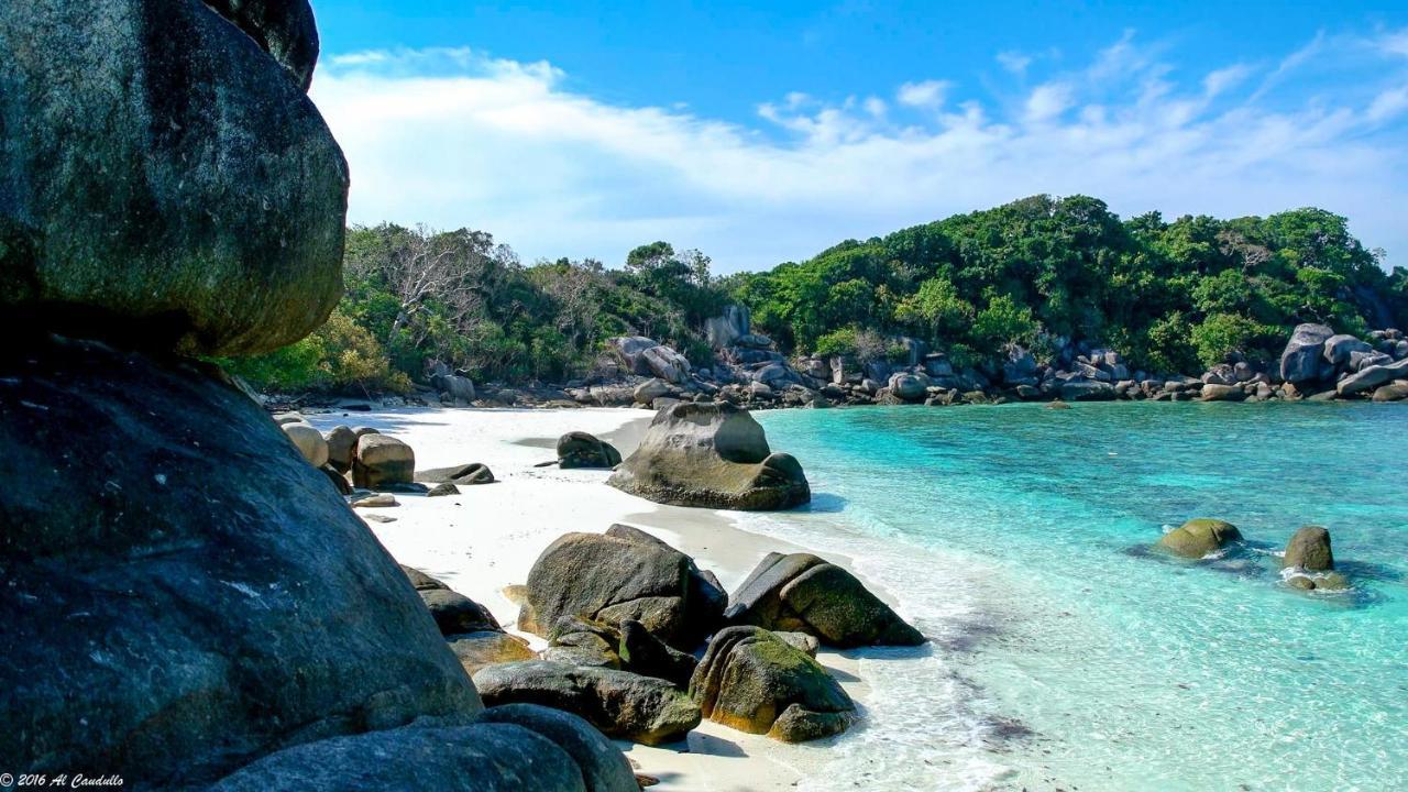 Boulder Bay Eco Resort - Nga Khin Nyo Gyee Island Exterior photo