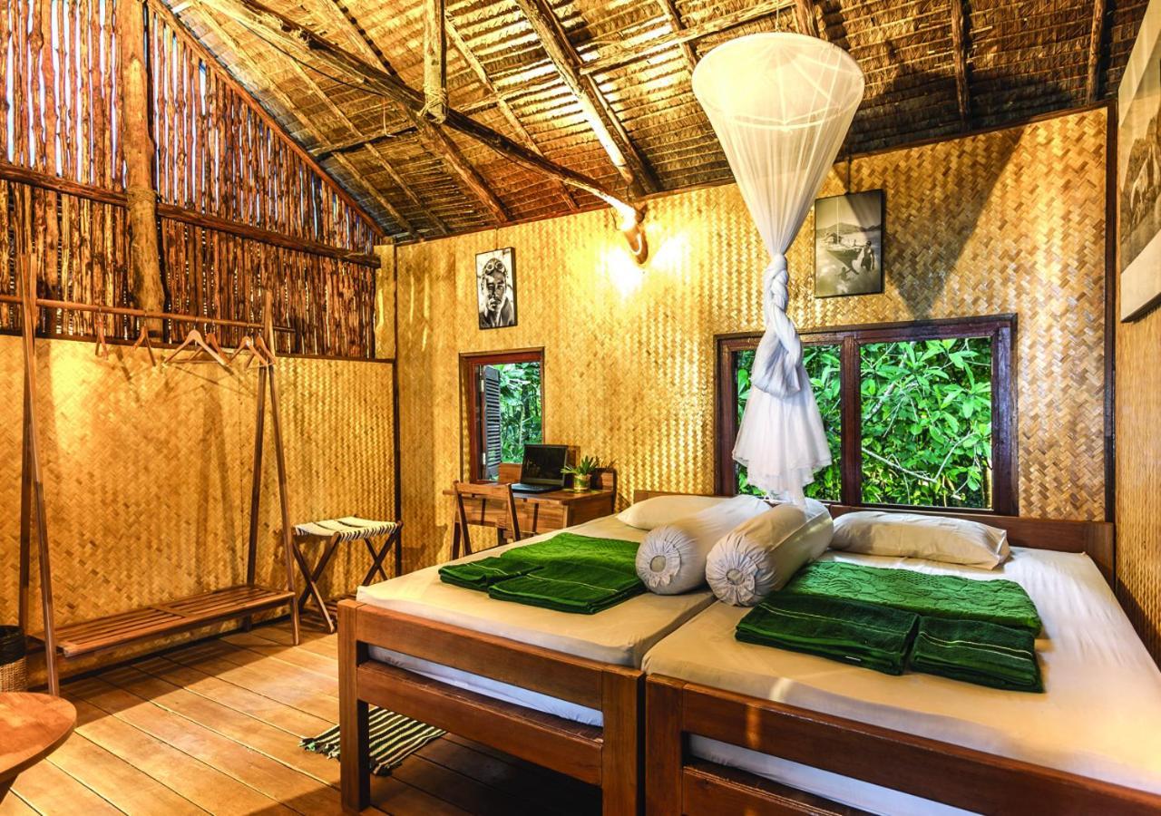 Boulder Bay Eco Resort - Nga Khin Nyo Gyee Island Exterior photo